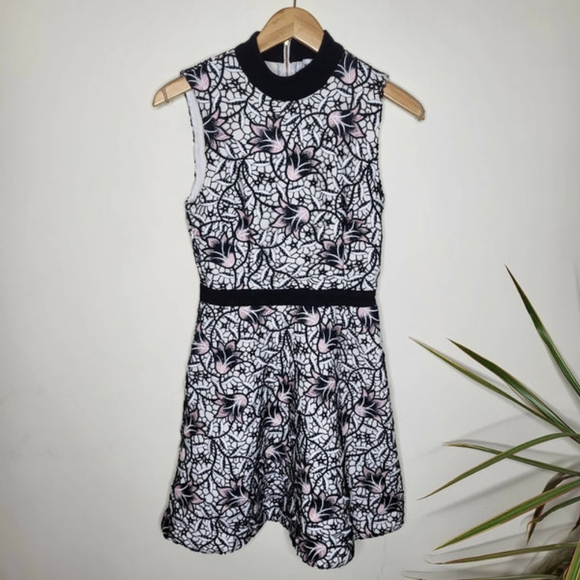 Self-Portrait Sleeveless Mock Neck Lace Overlay Dress - Picture 2 of 10
